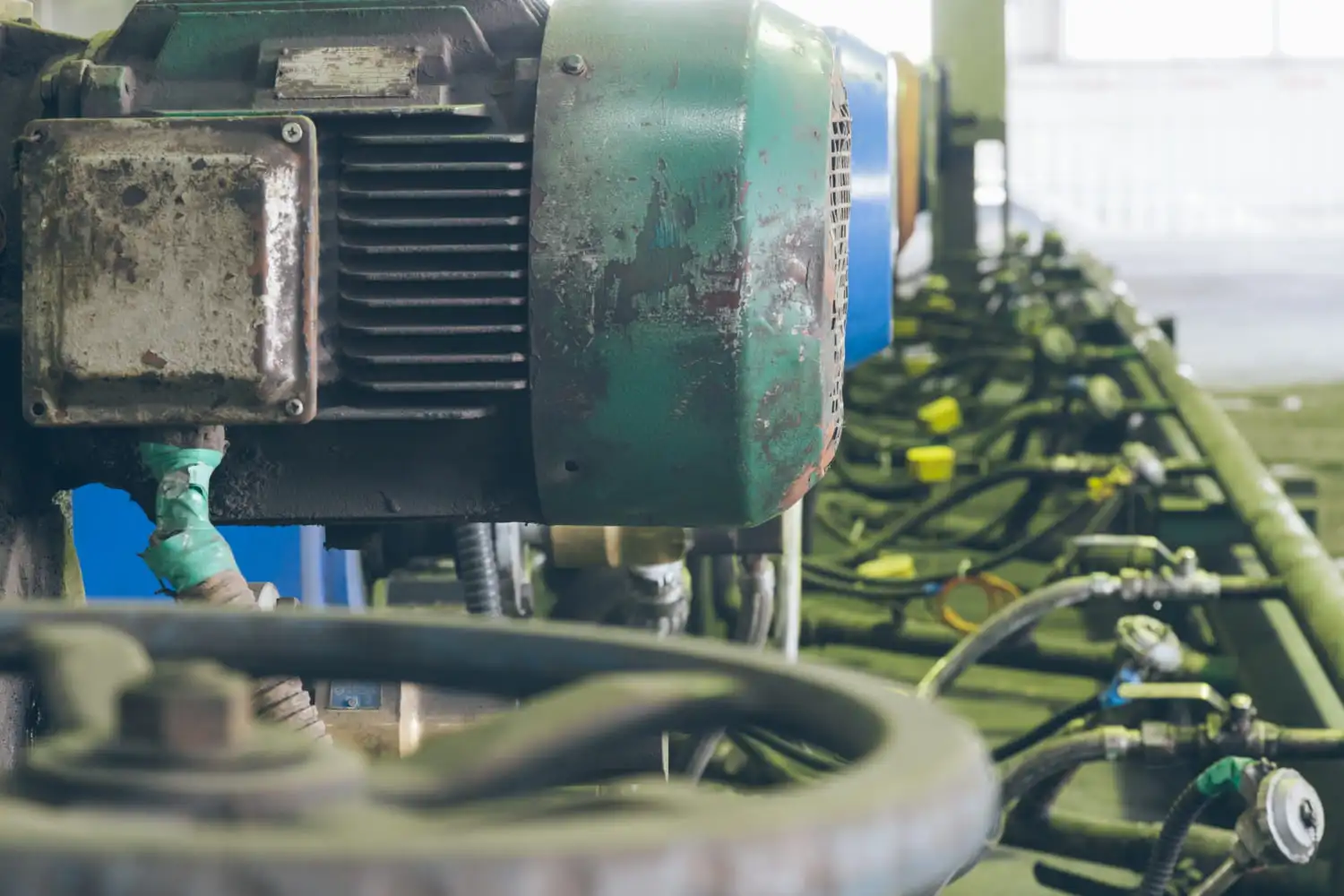 Eco-Friendly Screw Compressor Oils: Are They Worth the Investment?